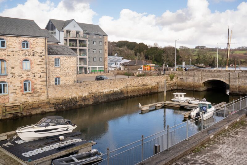 Airbnb photography in Penryn near Falmouth 7 airbnb with penryn river views