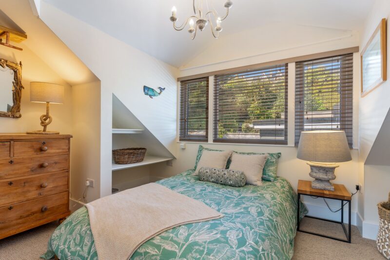 Airbnb photography in St Ives,Cornwall 40 Comfortable king-size bed in St Ives rental