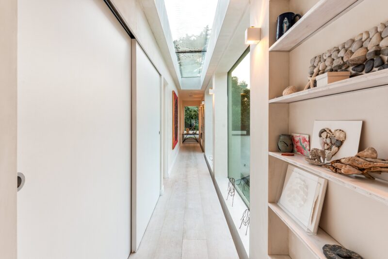 Transform Your Listing with Professional Airbnb Photography in Praa Sands 13 ART-DECO INFLUENCEd airbnb in Cornwall