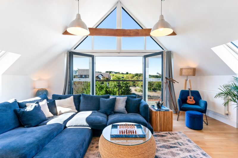 Airbnb Photography in Wadebridge: How Stunning Photos Boost Your Bookings 1 Professional interior photography of a Wadebridge Airbnb