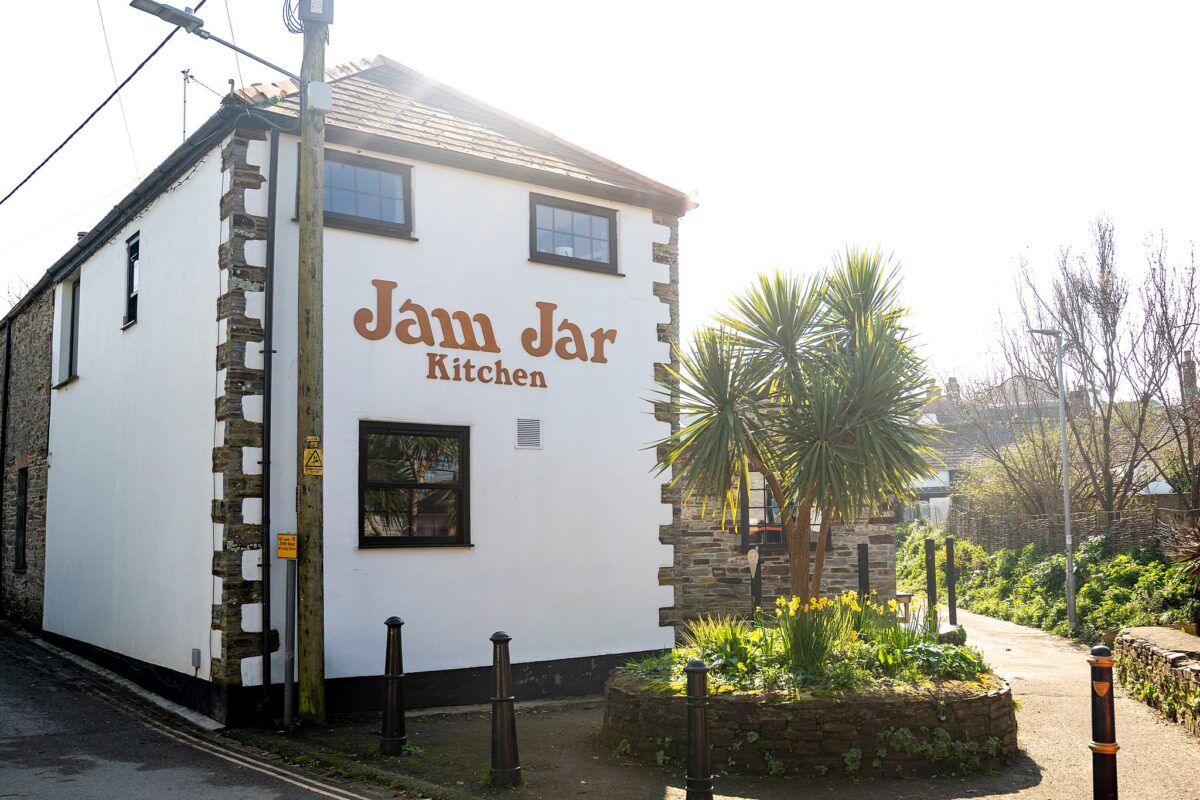 Airbnb above Jam Jar kitchen in Crantock